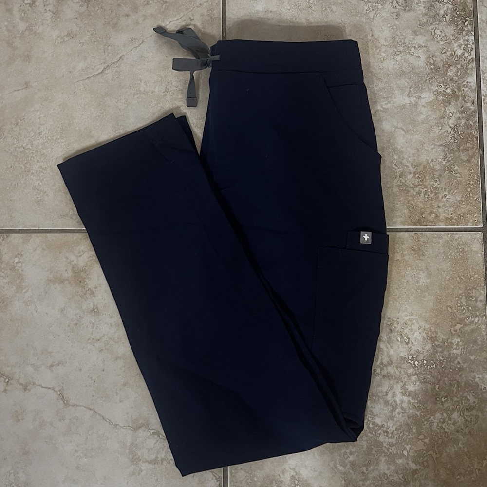 FIGS YOLA SKINNY SCRUB PANTS